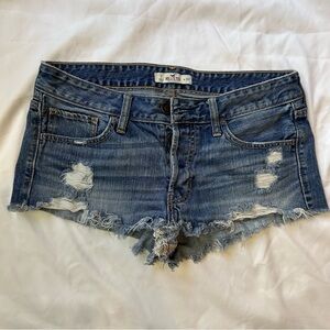 Hollister Low Rise Distressed Denim Shorts Size 7 W28 Frayed Cutoff Festival